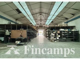 Nave industrial en Comerç