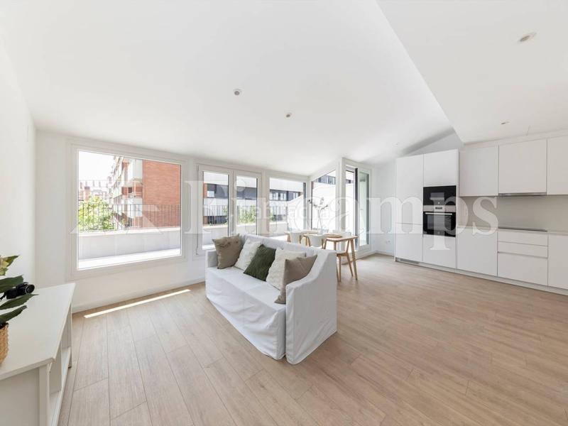 Foto 09348703-c372-4354-ae92-438bc859fda4. Attico in alemanya 36 in Centre Sabadell