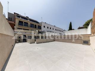 Àtic  Alemanya 36. Àtic espectacular al centre de sabadell