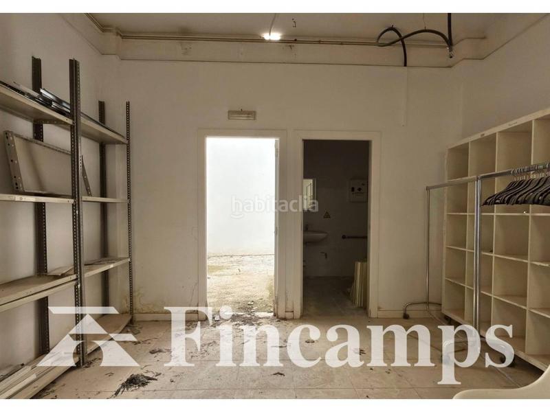 Foto 2a91dbed-6b59-41e2-8f78-be2a39218e20. Lloguer local comercial a Centre Sabadell
