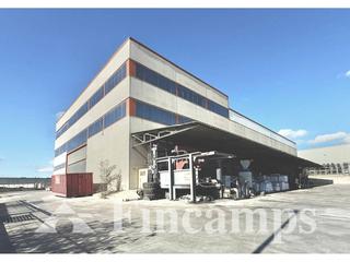 Fabrikhalle in Can Roqueta