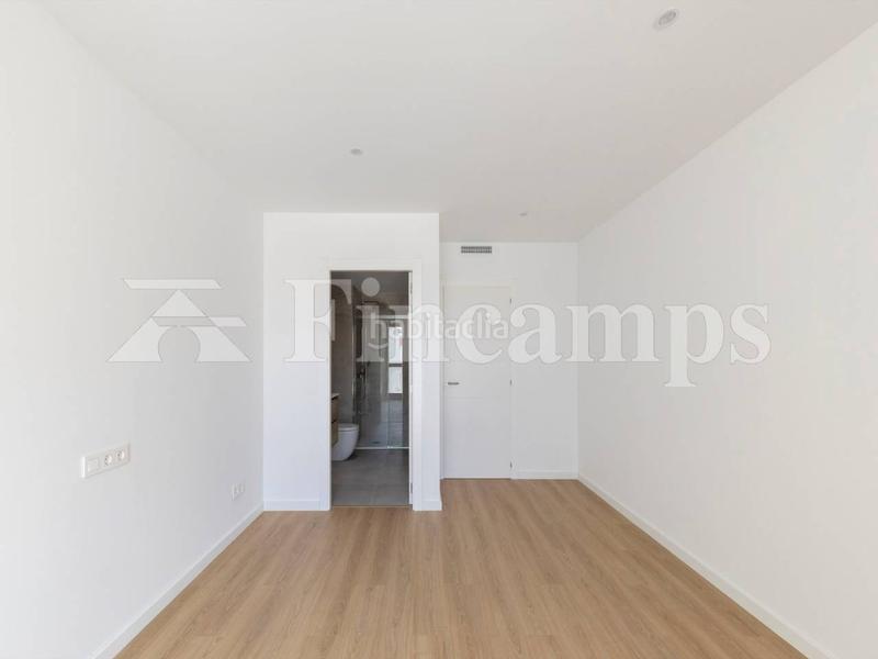 Foto b7957f1d-d5fe-4559-b371-c38de6930999. Maison dans sant baldomer 36 dans Hostafrancs Sabadell