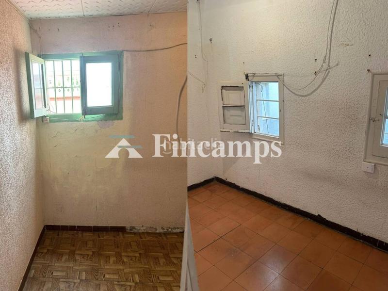 Foto ac102394-df02-4157-8407-616e6aeb1329. Pis a Raval Barcelona