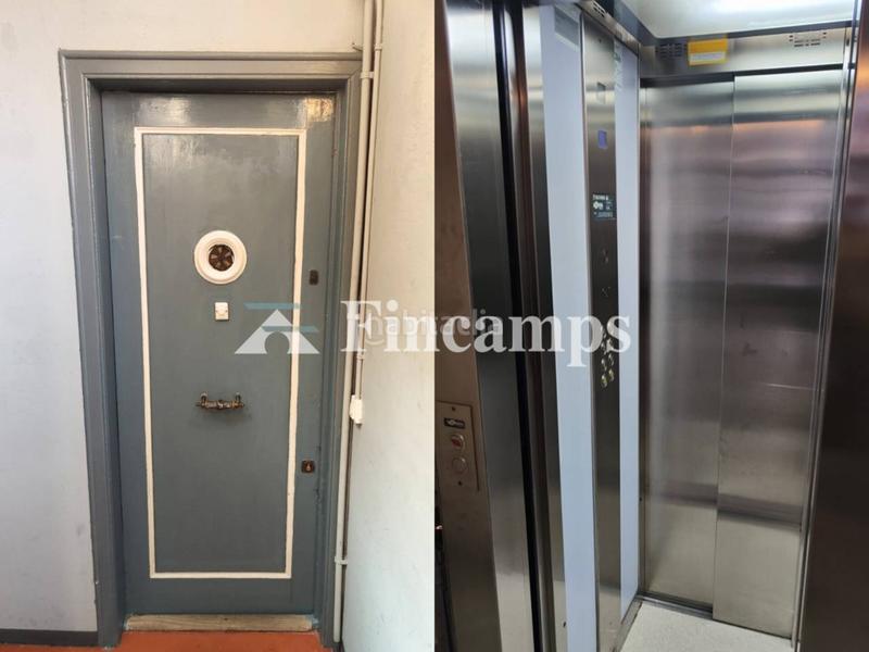 Foto f8aaa73a-c6c9-42c1-a376-f290242ab9a9. Pis a Raval Barcelona