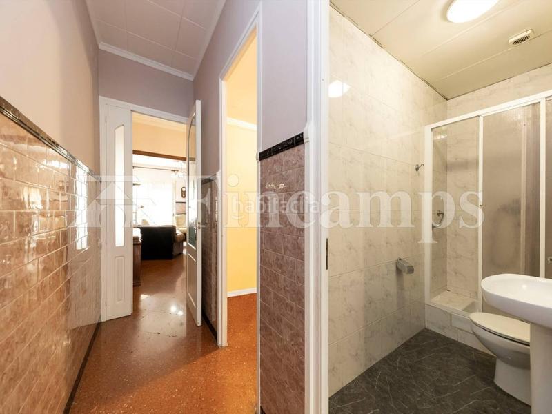 Foto 3438a86e-2506-44cd-893b-0bf0e037f64f. Casa amb aparcament a Sol i Padrís - Sant Oleguer Sabadell