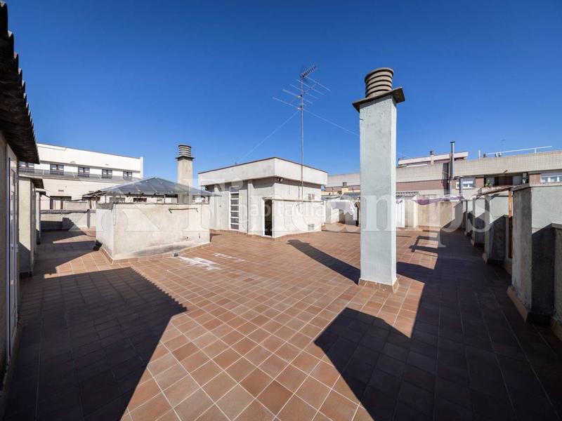 Foto 45fc547f-5eb0-42dc-af50-2f3cd2c71e67. Pis a zurbano 5 a Centre Sabadell