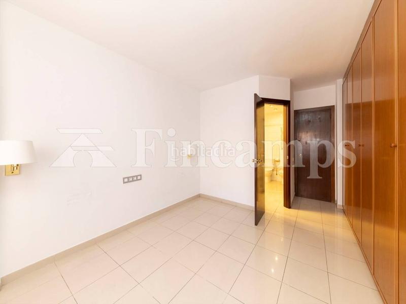 Foto cf465f75-c820-41db-81fc-6a4898503bc9. Pis a zurbano 5 a Centre Sabadell