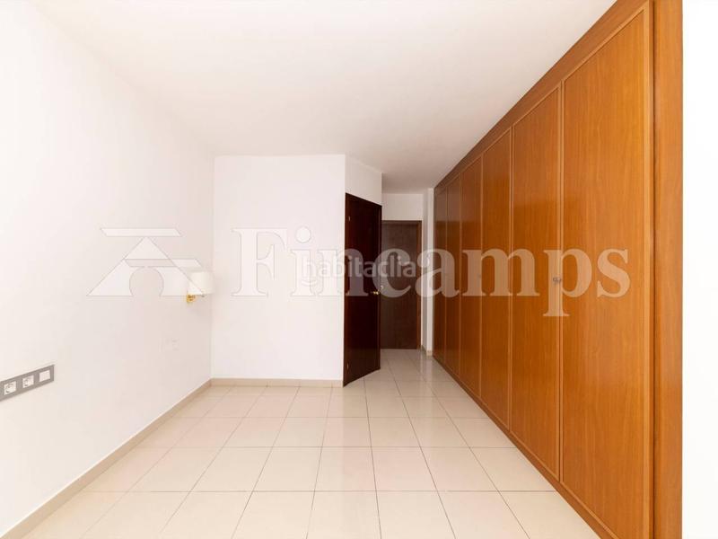 Foto db42c775-ea74-4adf-87ef-8f8cb36f2cf5. Pis a zurbano 5 a Centre Sabadell