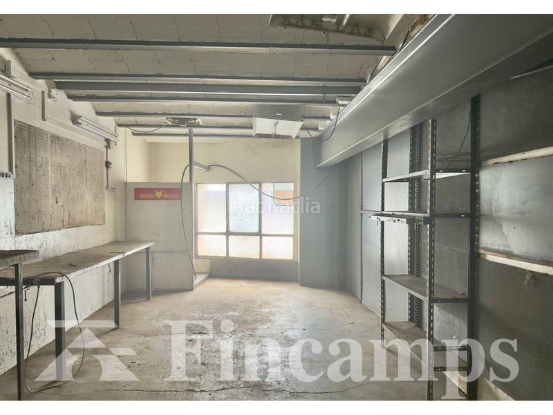 Foto 2f157f3d-61a8-4314-b94d-97450561bc3a. Rent business premise in barcelona 26 in Gràcia Sabadell