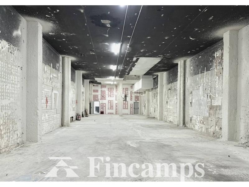 Foto 6795642a-51c8-4e9e-bffc-5e7e331a5a56. Lloguer local comercial a Centre Sabadell