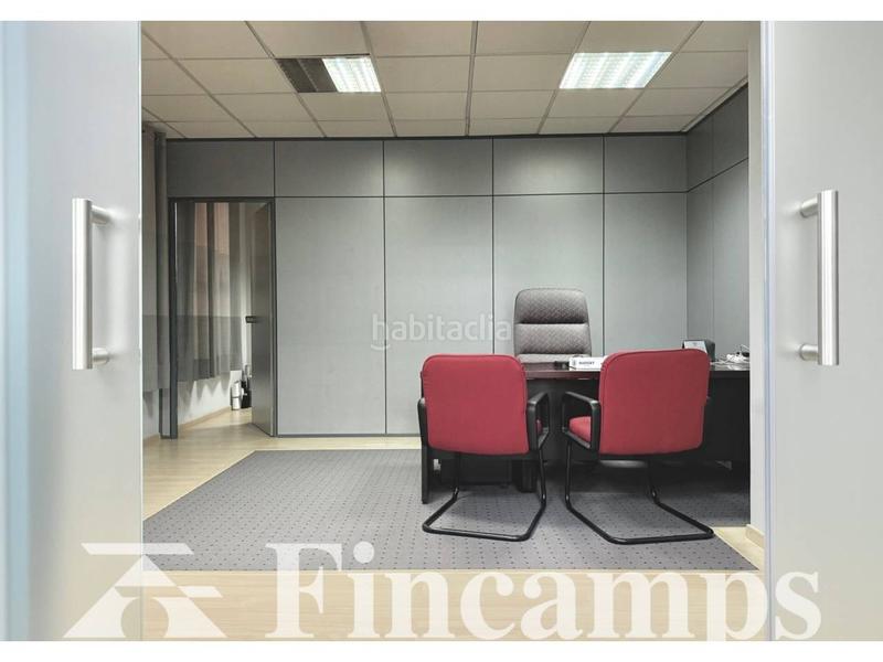 Foto 3d85e730-e011-4f5a-8df7-d8f3aa893c7f. Locale commerciale in Gràcia Sabadell