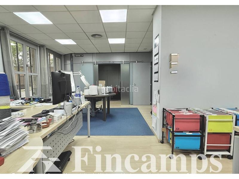 Foto 5e9eb019-5a6a-4319-9d36-b1f3eeed0037. Locale commerciale in Gràcia Sabadell