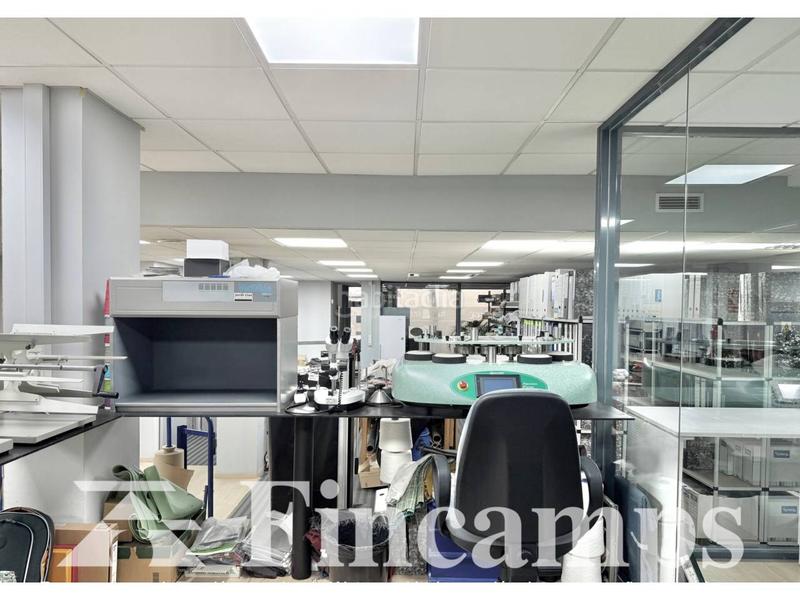 Foto a3782301-799d-4ef7-8750-e6b1d678f438. Locale commerciale in Gràcia Sabadell