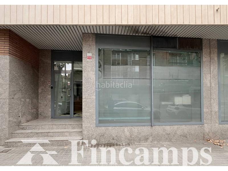 Foto ccc461ff-e0a5-40d1-8166-9f99bc16a2e3. Locale commerciale in Gràcia Sabadell