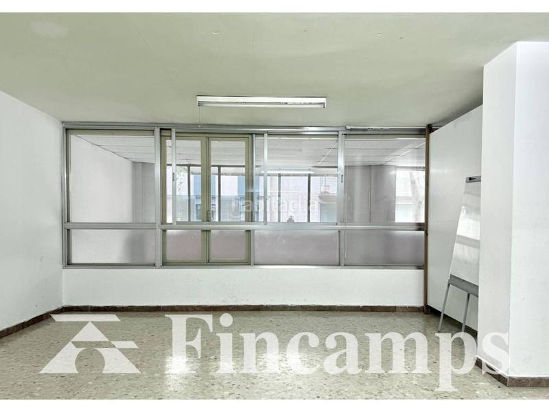 Foto 1778092e-3039-4fd1-beaa-3ce82fcddd1e. Rent business premise in Centre Sabadell