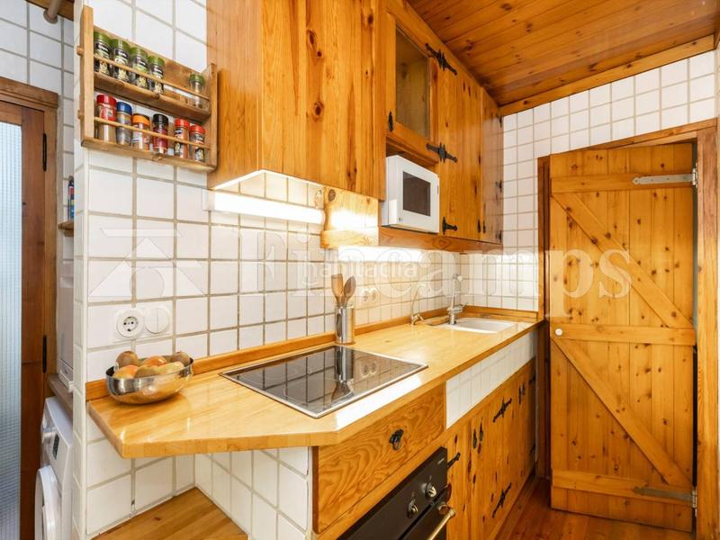 Foto cb05f8be-1b59-4cfd-8500-8063e8ed8005. Casa a Covadonga Sabadell