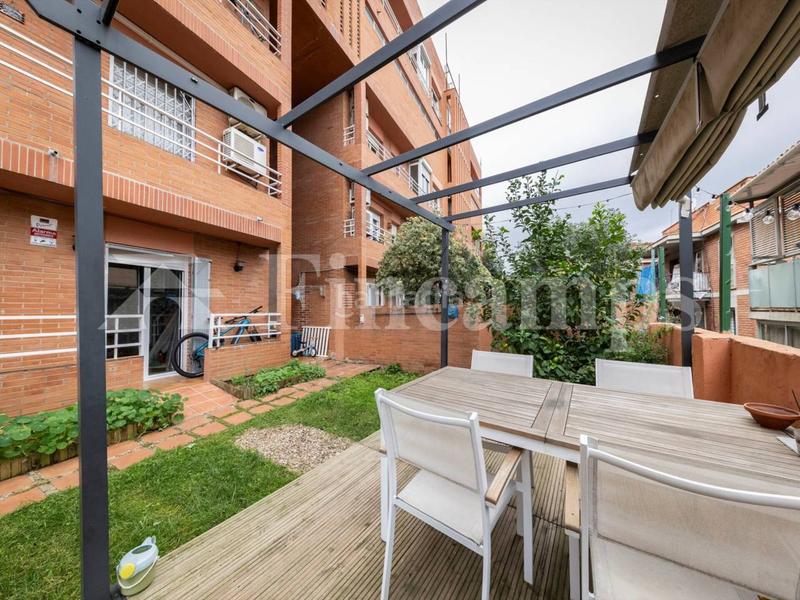 Foto 4a54b10f-918e-4906-a933-ba789ba23178. Appartamento con riscaldamento parcheggio in La Font d´en Fargues Barcelona