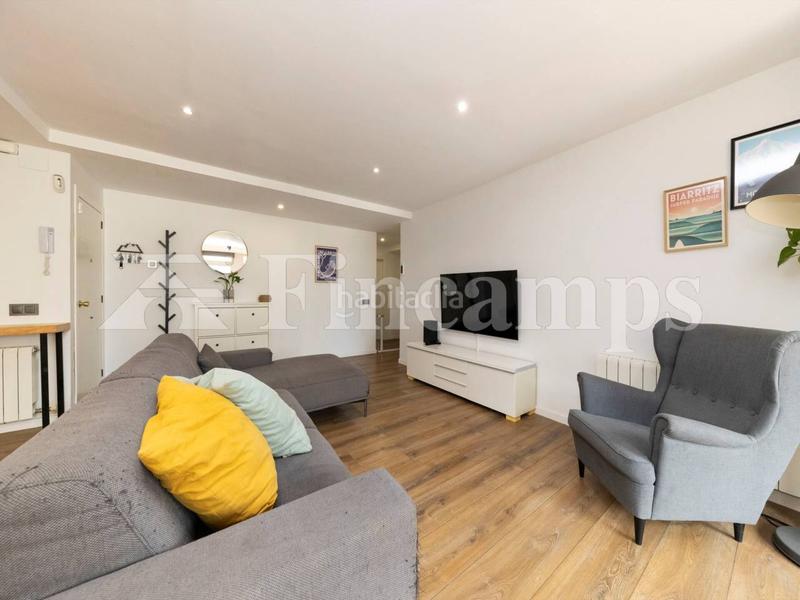 Foto 552766ab-675a-46b0-8b2e-cdd17c34704b. Appartamento con riscaldamento parcheggio in La Font d´en Fargues Barcelona