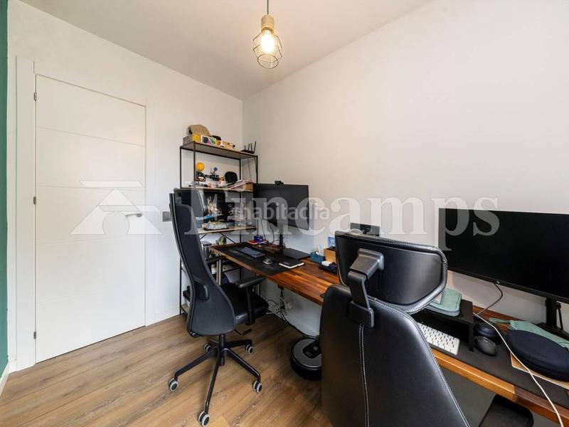 Foto c1836cbb-ccdb-41d6-a8b3-b8f3bff7b2f7. Appartamento con riscaldamento parcheggio in La Font d´en Fargues Barcelona