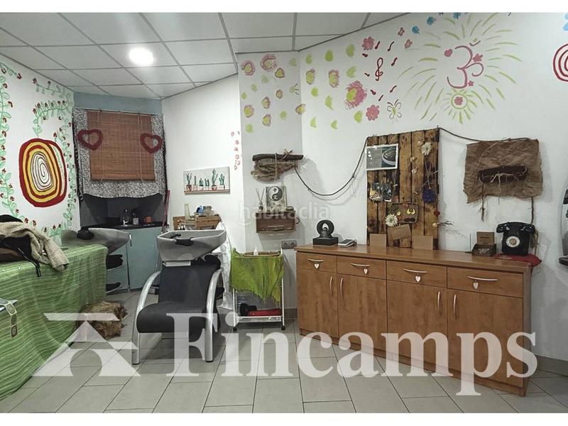 Foto ddf420dd-ab73-46a6-b915-ba0662f26d4d. Local comercial peluquería en venta en Sol i Padrís - Sant Oleguer Sabadell