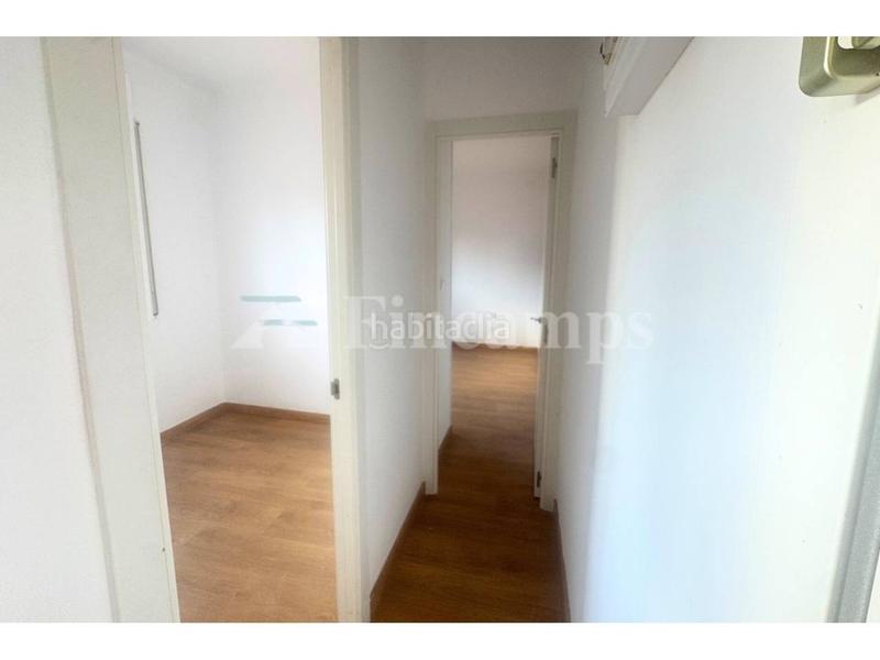 Foto 78fc8633-686e-4312-88b6-134cf68611b2. Flat in concepció arenal 69 in Creu de Barberà Sabadell