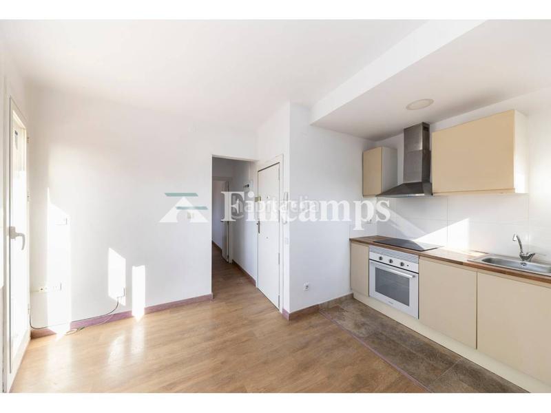 Foto 8ebc3dbd-a24b-4d1b-b7eb-3b10253922da. Flat in concepció arenal 69 in Creu de Barberà Sabadell