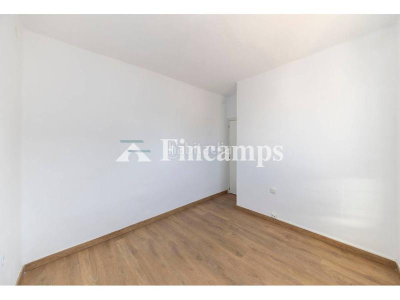 Foto 9124831f-dcf0-4306-90e0-f47c194a9d6b. Flat in concepció arenal 69 in Creu de Barberà Sabadell