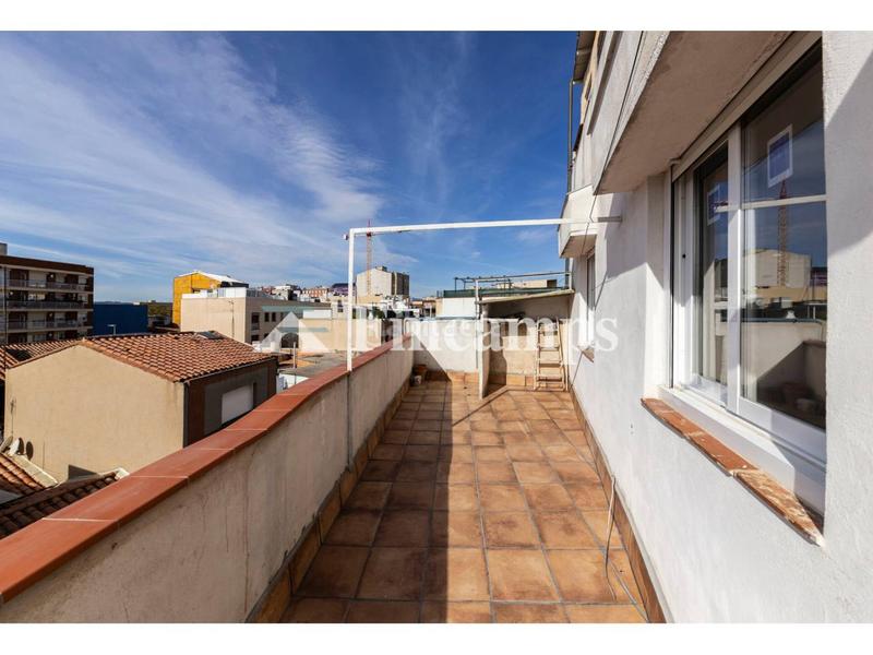 Foto 9e9de45b-547b-45d3-82a4-18cc36f2b84e. Flat in concepció arenal 69 in Creu de Barberà Sabadell