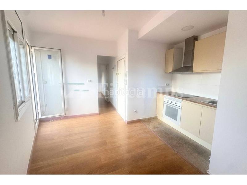 Foto ad641ca0-393a-44d4-a7da-d71a774c7186. Flat in concepció arenal 69 in Creu de Barberà Sabadell