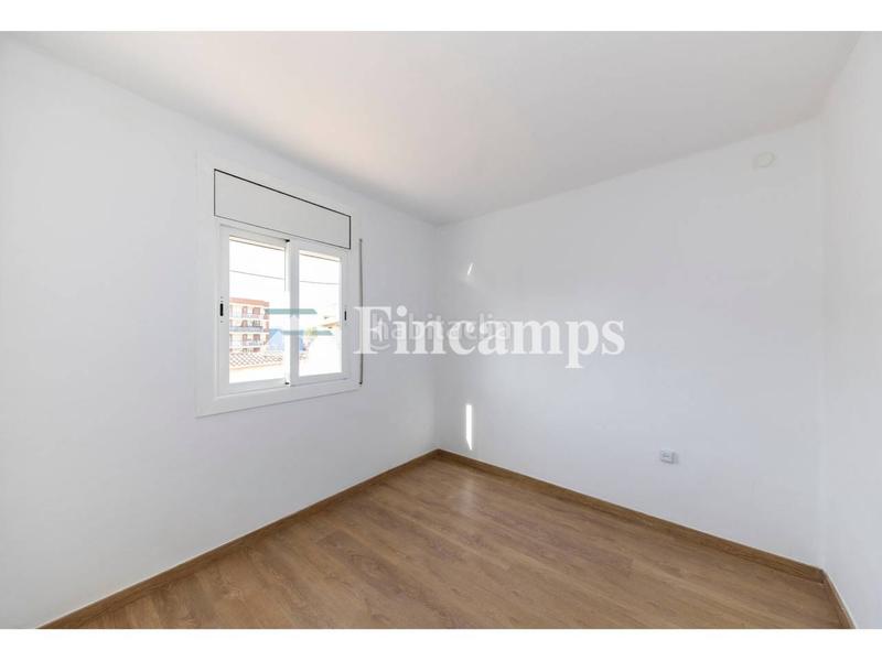 Foto b012aea6-b918-4a13-877d-0db66d50daa2. Flat in concepció arenal 69 in Creu de Barberà Sabadell