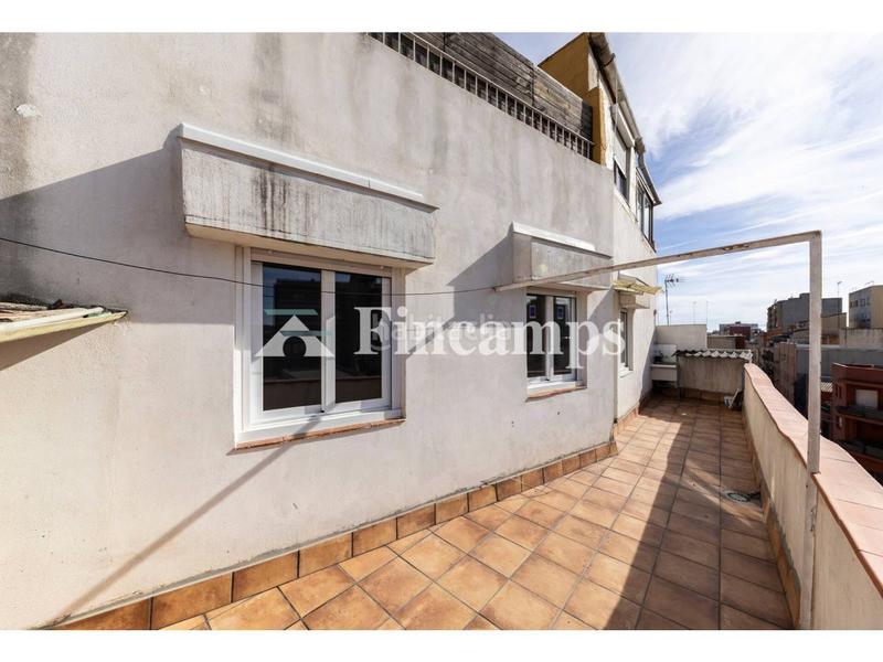 Foto b7491c4f-e570-49d2-a818-2783eadec571. Flat in concepció arenal 69 in Creu de Barberà Sabadell