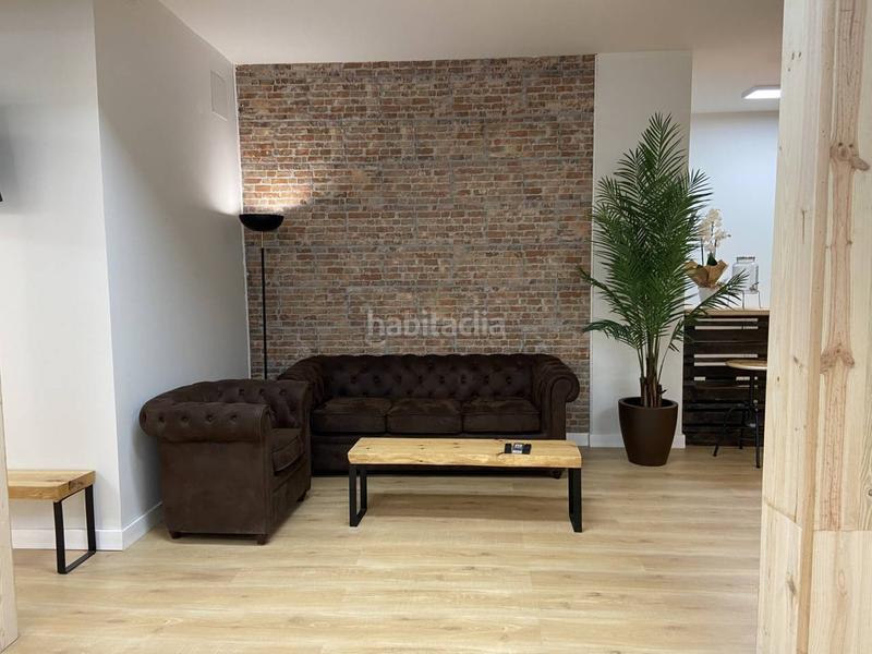 Foto c9e8aea9-dfbc-4d94-84fd-c354db3fe1a7. Traspàs local comercial a Centre Sabadell