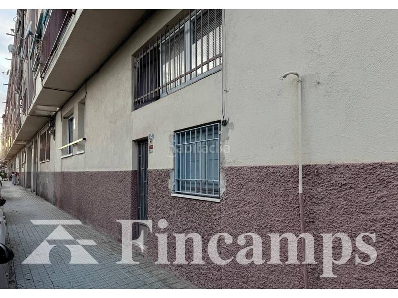 Foto a93cdcd3-11e1-44bb-bc5d-105fcf1c9858. Local comercial local en venta en Sol i Padrís - Sant Oleguer Sabadell