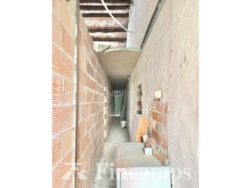 Foto 072ca0f6-1687-4329-9b75-05f279587df4. Local comercial a Creu de Barberà Sabadell