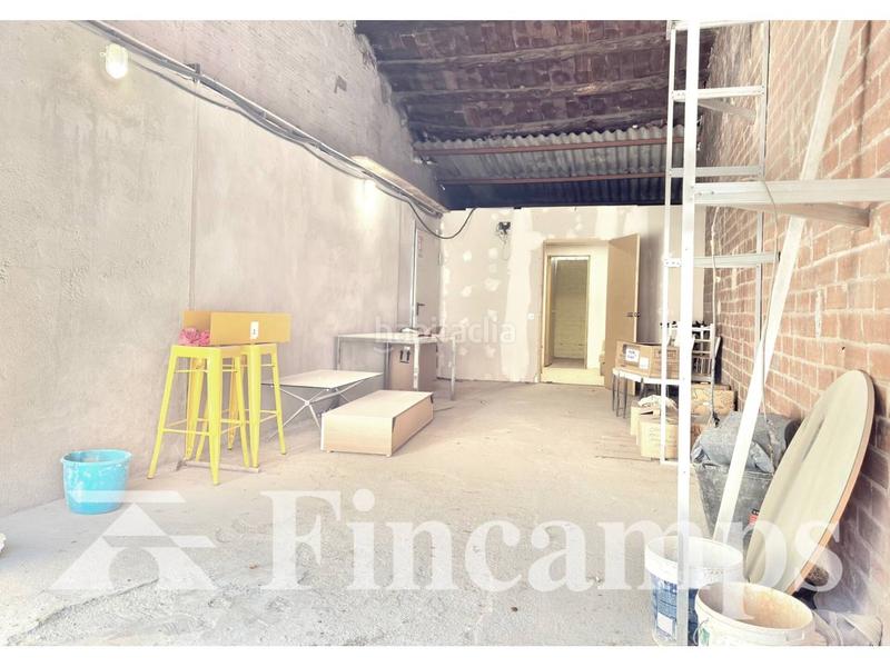 Foto 4d926b06-baa4-4445-8fc5-68e3ec430fa6. Local comercial a Creu de Barberà Sabadell