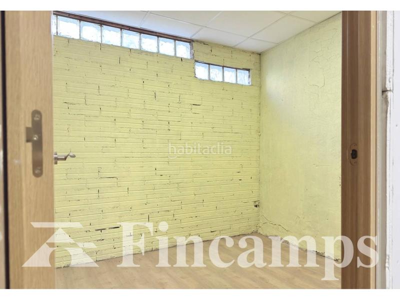 Foto 588edf0f-8a4d-46bf-a856-1229555c0404. Local comercial a Creu de Barberà Sabadell