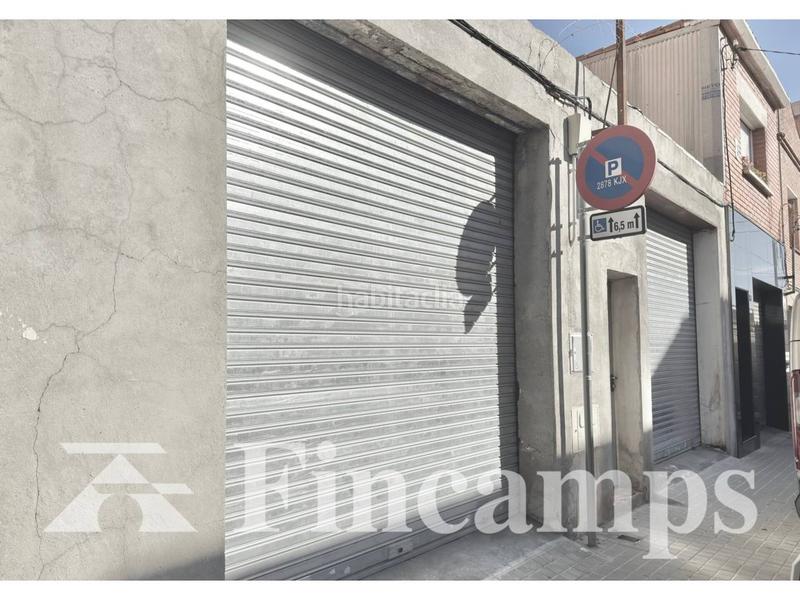 Foto da3ce619-233e-4024-9754-ffbf446e9196. Local comercial a Creu de Barberà Sabadell