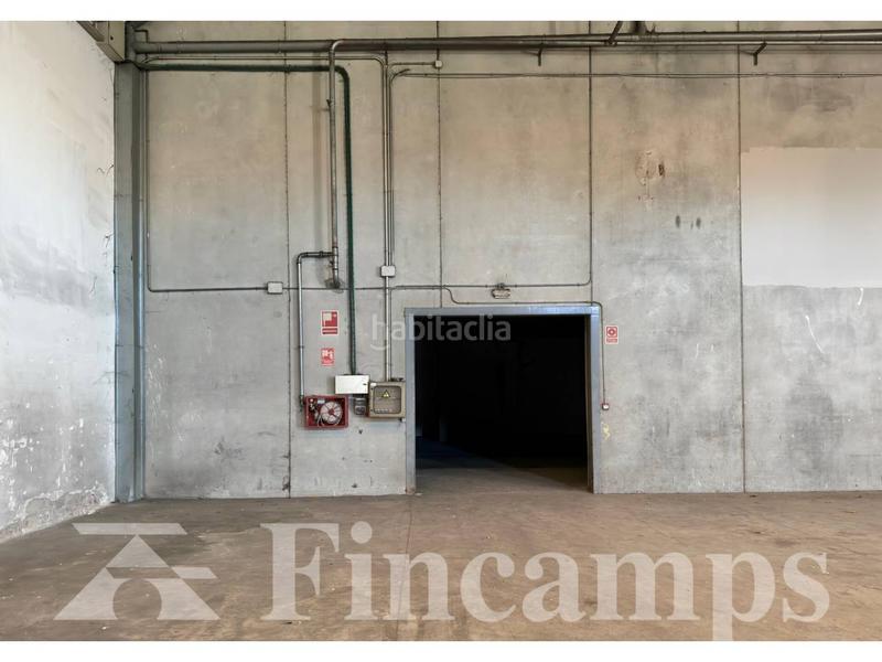 Foto 4553330d-4f1a-478f-9934-5530125e4731. Affitto capannone industriale in can quadres 1 in Sabadell