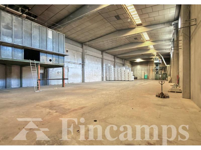 Foto f32ddf95-0809-43d3-963f-5e6fe9a3474b. Lloguer nau industrial a can quadres 1 a Sol i Padrís - Sant Oleguer Sabadell