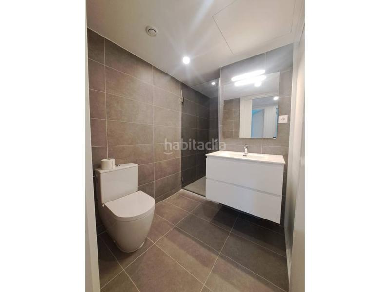 Foto bdc411f8-8210-433c-b35c-4df93516fbbe. Location appartement avec chauffage parking dans Centre Sabadell