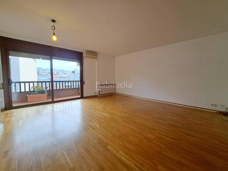 Foto 23e02d66-eeeb-42bd-adf8-4711c624dd6c. Location appartement avec chauffage parking dans Centre Sabadell