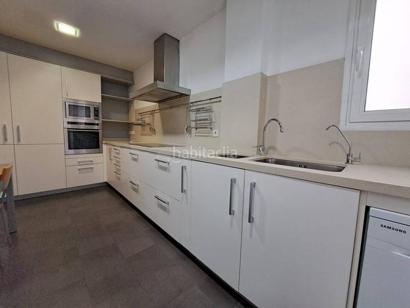 Foto bbdde746-5e14-4d3b-a591-bff288bf8da8. Location appartement avec chauffage parking dans Centre Sabadell