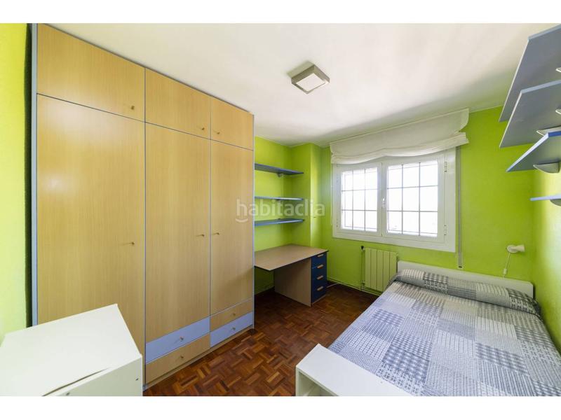 Foto 6338faf7-a4d1-4be0-8da6-63c8c0cbf810. Penthouse with heating parking in Centre Sabadell