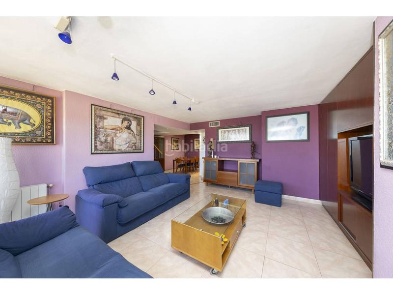 Foto e45ba8f5-507a-4a87-818f-2f6d2c378382. Penthouse with heating parking in Centre Sabadell
