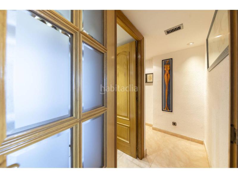 Foto f8fdb42b-b46e-4883-9924-8f220cba4d3d. Penthouse with heating parking in Centre Sabadell