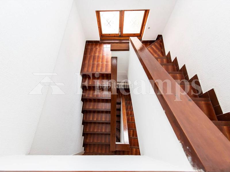 Foto 1ef758af-75e9-4be5-8863-96cb008cc2e8. Maison avec parking dans Centre Sabadell