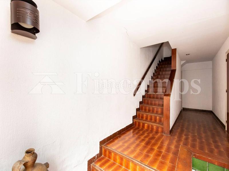 Foto 323ed1a9-0e3c-4d92-810b-e84e977242f9. Maison avec parking dans Centre Sabadell