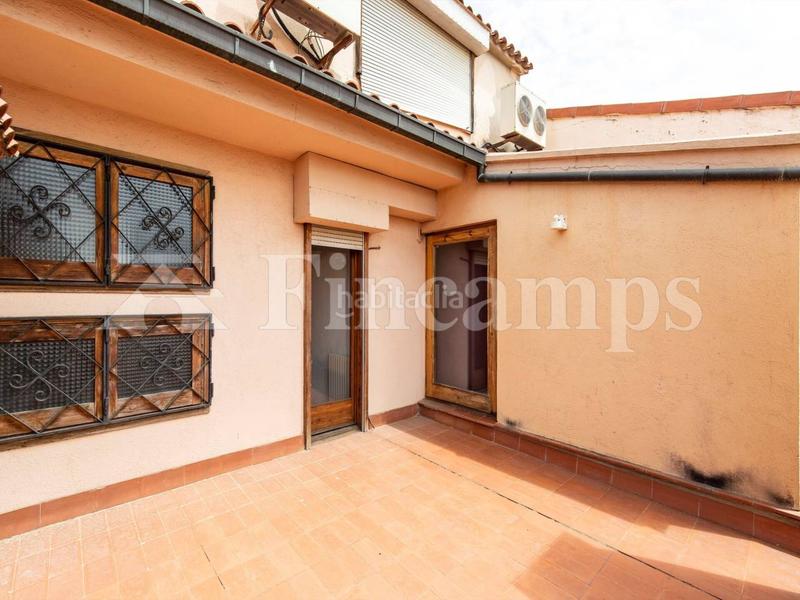 Foto 9eebbd11-5064-48a2-964f-934dac2d2ac9. Maison avec parking dans Centre Sabadell