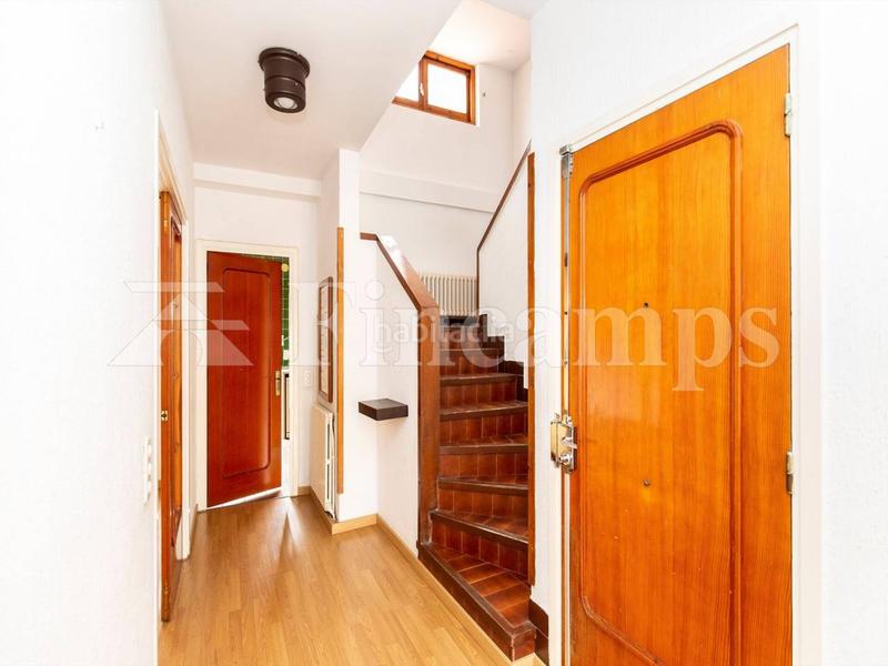 Foto b5d06b60-30b5-49e6-9109-a740112c9103. Maison avec parking dans Centre Sabadell