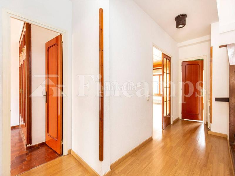 Foto efdb1e36-b8e0-4843-9ad4-8f90d17daf53. Maison avec parking dans Centre Sabadell